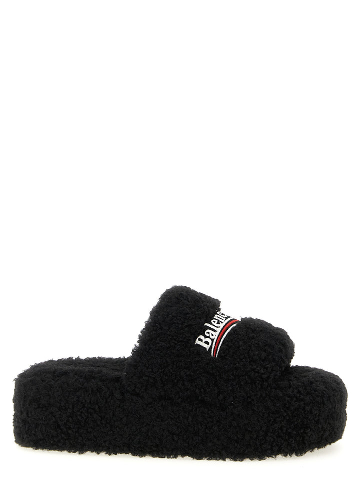 Balenciaga Furry Platform Sandali - Nero | d32610c543a2ac7558082121956b3be53cd0848a