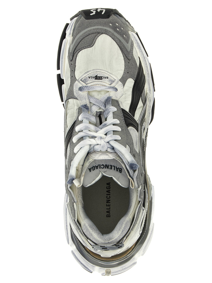 Balenciaga Runner Gradient Sneakers - Grigio | cc76f9ea0600c516042b93f8a8d59420932bfb10