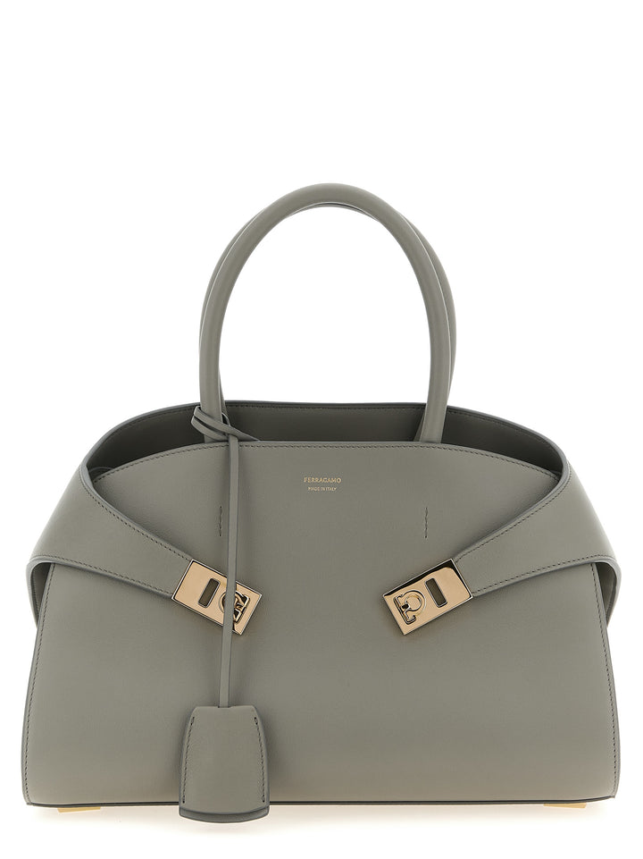 Ferragamo Hug (M) Borse a Mano - Grigio | ee5c820e2511114b8e27c200a80e62f78043ffc0
