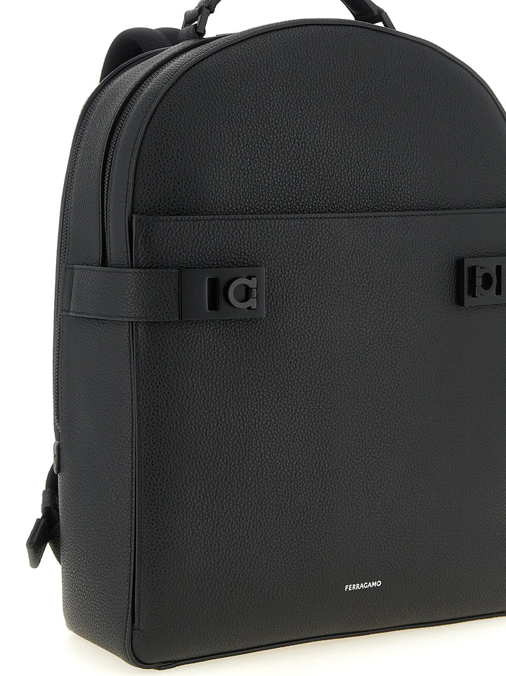 Ferragamo Hug Zaini e Valigie - Nero | 9b8d8d6fae2648bc507d8e4c7dfbaedbac50d4d5