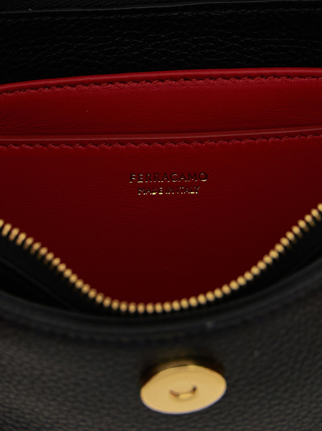 Ferragamo Gabry Borse a Spalla e Tracolla - Nero | 990c89011fee156022ce64a4a58eb3f609d86a96