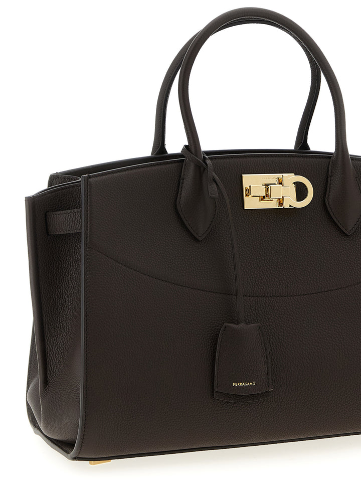 Ferragamo New Ferragamo Studio Soft (L) Borse a Mano - Marrone | 59c59b5814578e982aaab8738b42bd8353ec0a24