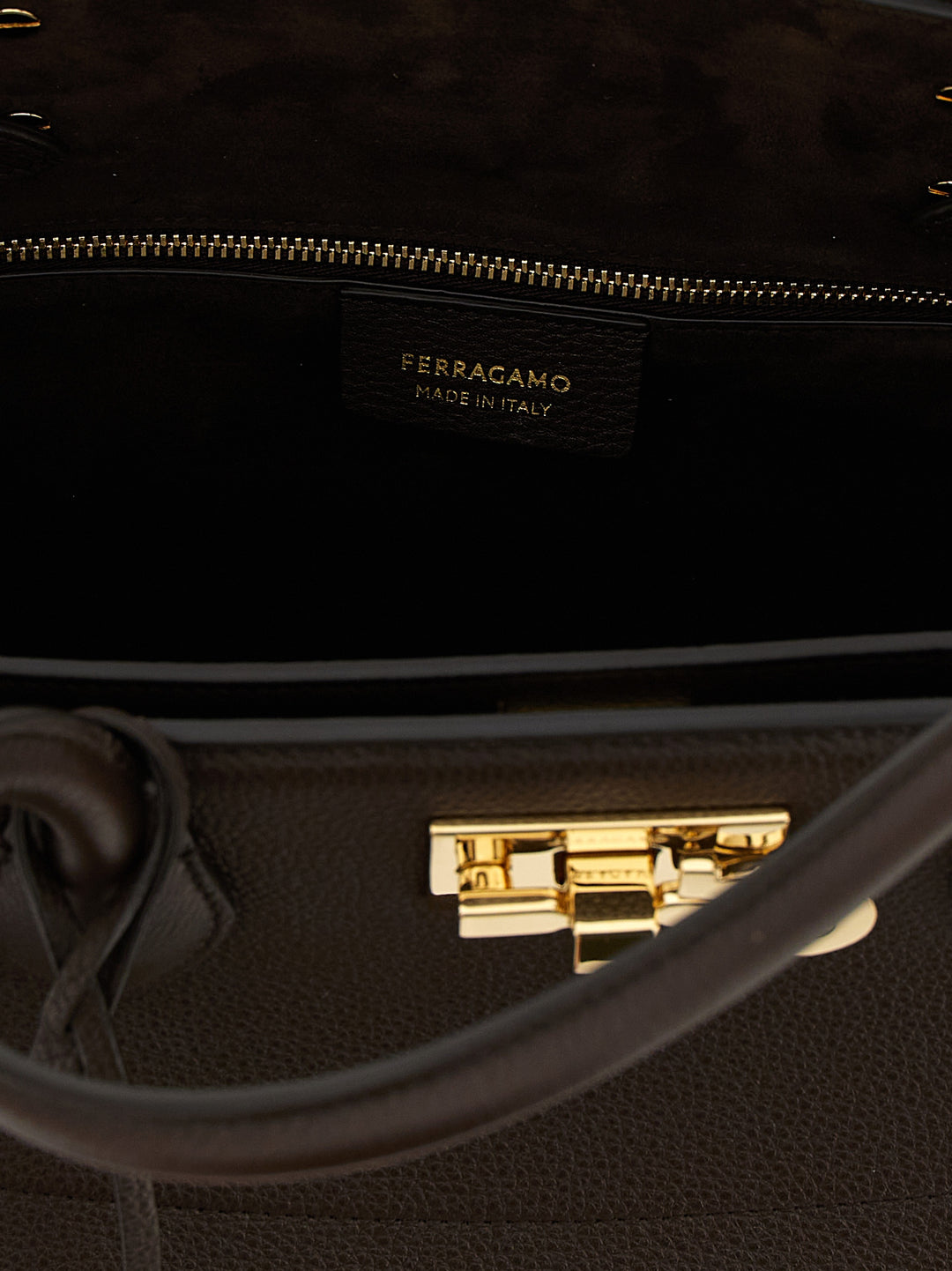 Ferragamo New Ferragamo Studio Soft (L) Borse a Mano - Marrone | 6f52835b8ef619b57c8f8d8b8c0e4e6e9eab847e