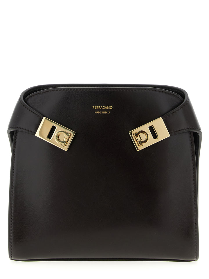 Ferragamo Hug Bb S Borse a Tracolla - Marrone | cce27af4a8a551ab93f2fd3b59973cc3da45f366