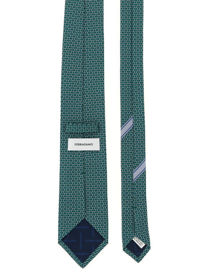 Ferragamo Gancini Sciarpe - Verde | 9fb8abb99acef3950a5082641a96c3466fad6416