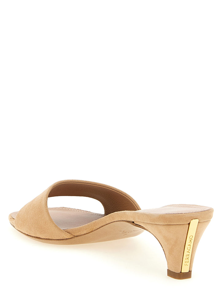 Ferragamo Tatiana Sandali - Beige | a784f579e617ce1e0779d0b8b9331fb59e868918