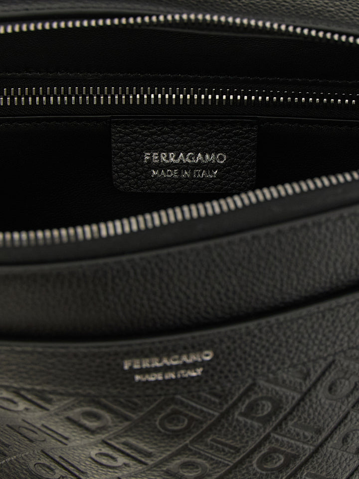Ferragamo Ferragamo Monogram Borse a Tracolla - Nero | e139919f380284e46693ceadc61e49e374f614d8