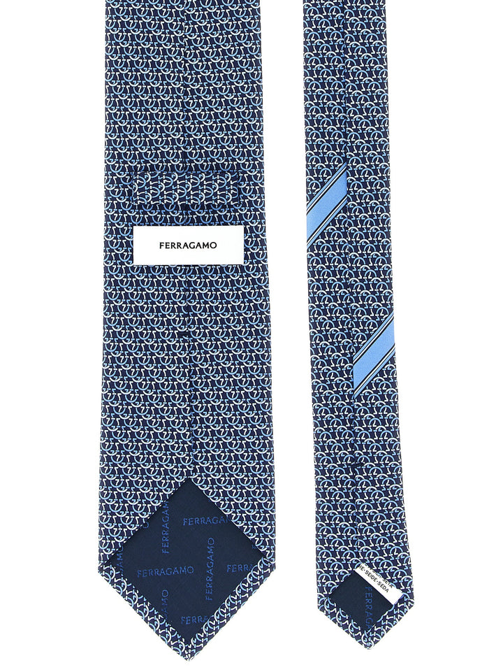 Ferragamo Cerchio Sciarpe - Celeste | 3f7cf88fb3b1de904f4ee91b22b596ff8de83bee