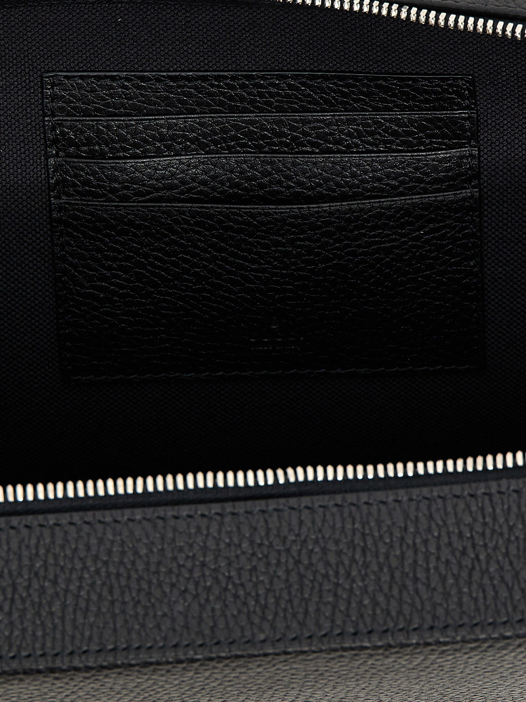 Gucci Logo Leather Shoulder Strap Borse a Tracolla - Nero | 3ee05060a72e6509c2396f2b02a76f829bbc0b97