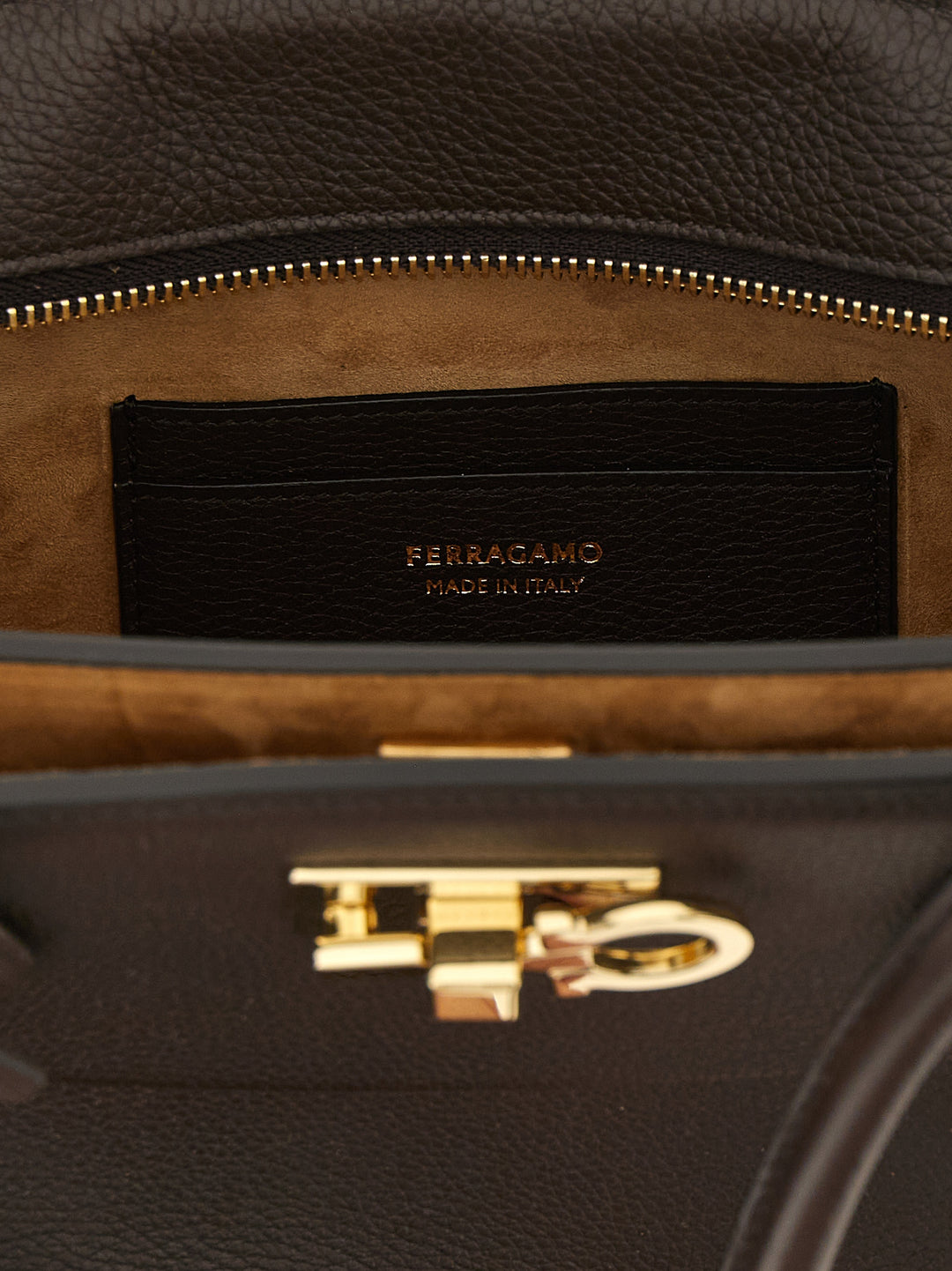 Ferragamo Newferragamo Studiosoft Eastwest(m) Borse a Spalla e Tracolla - Marrone | 89f8458ec900bbed1e7f014883389feb7b1db194