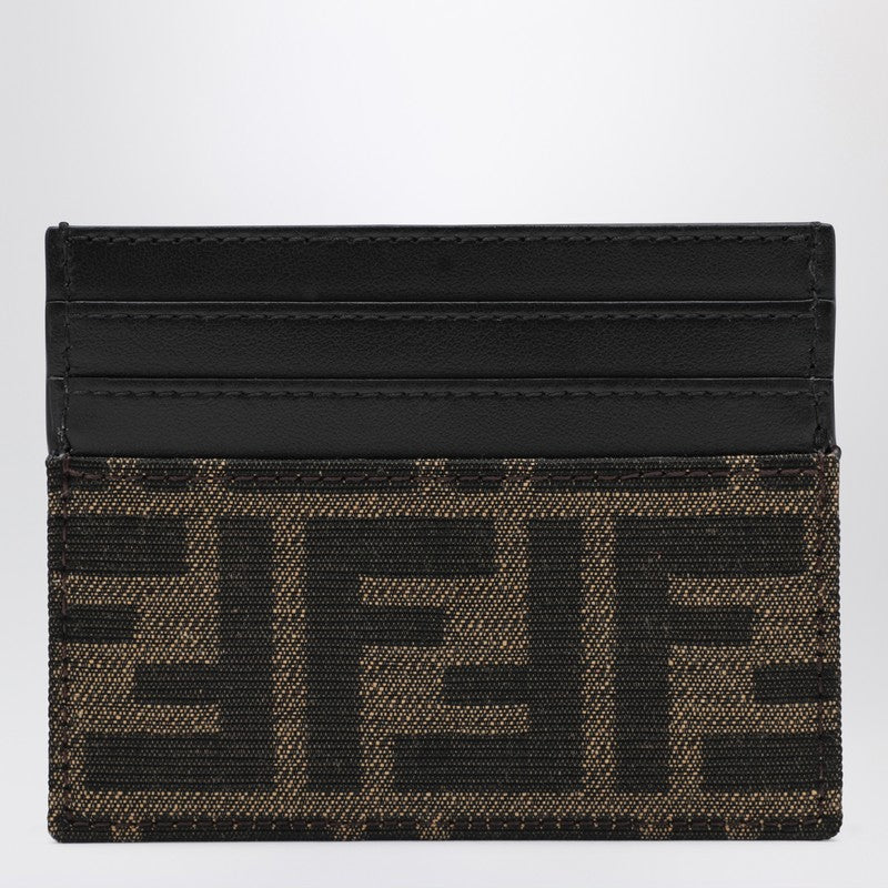 Fendi Apparel & Accessories - Nero | ee7e10098e4b1e8122f1363d9fff1dbbe33aedaf