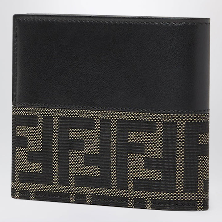 Fendi Apparel & Accessories - Nero | 8baf5ec98d7011a6b5a37f08b56499f9923f0d67