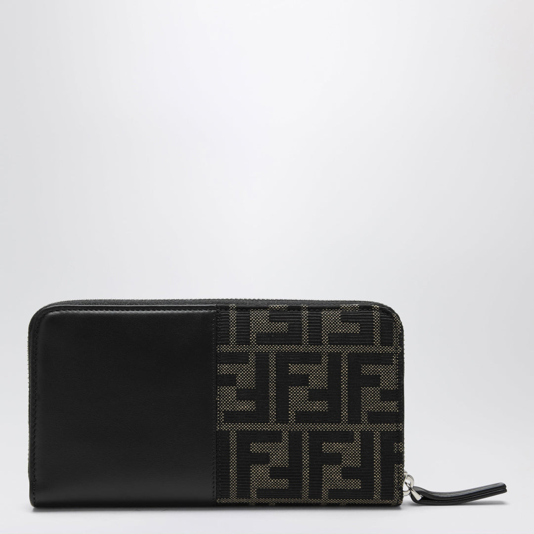 Fendi Apparel & Accessories - Nero | ae28a7314769abe299c5e62ae36e20ba7b66a62a