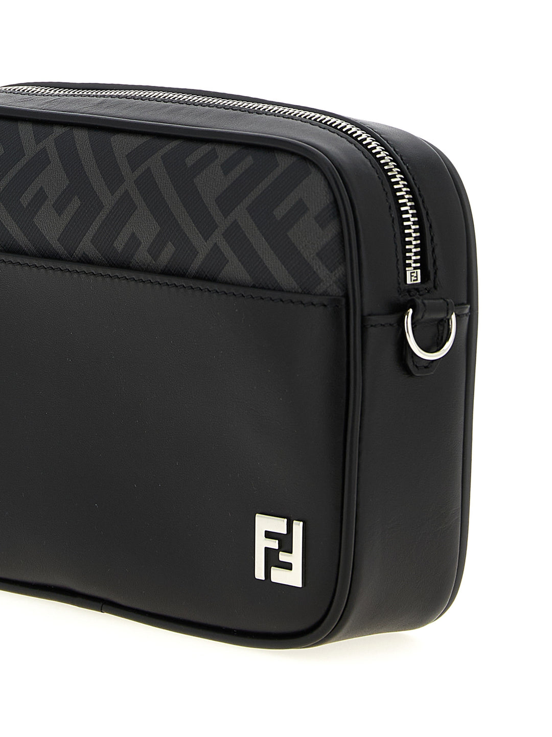 Fendi Camera Case Squared Ff Borse a Spalla e Tracolla - Nero | 561d0dd1f36883bfb4c3c9e59b6140d92ec01ec5