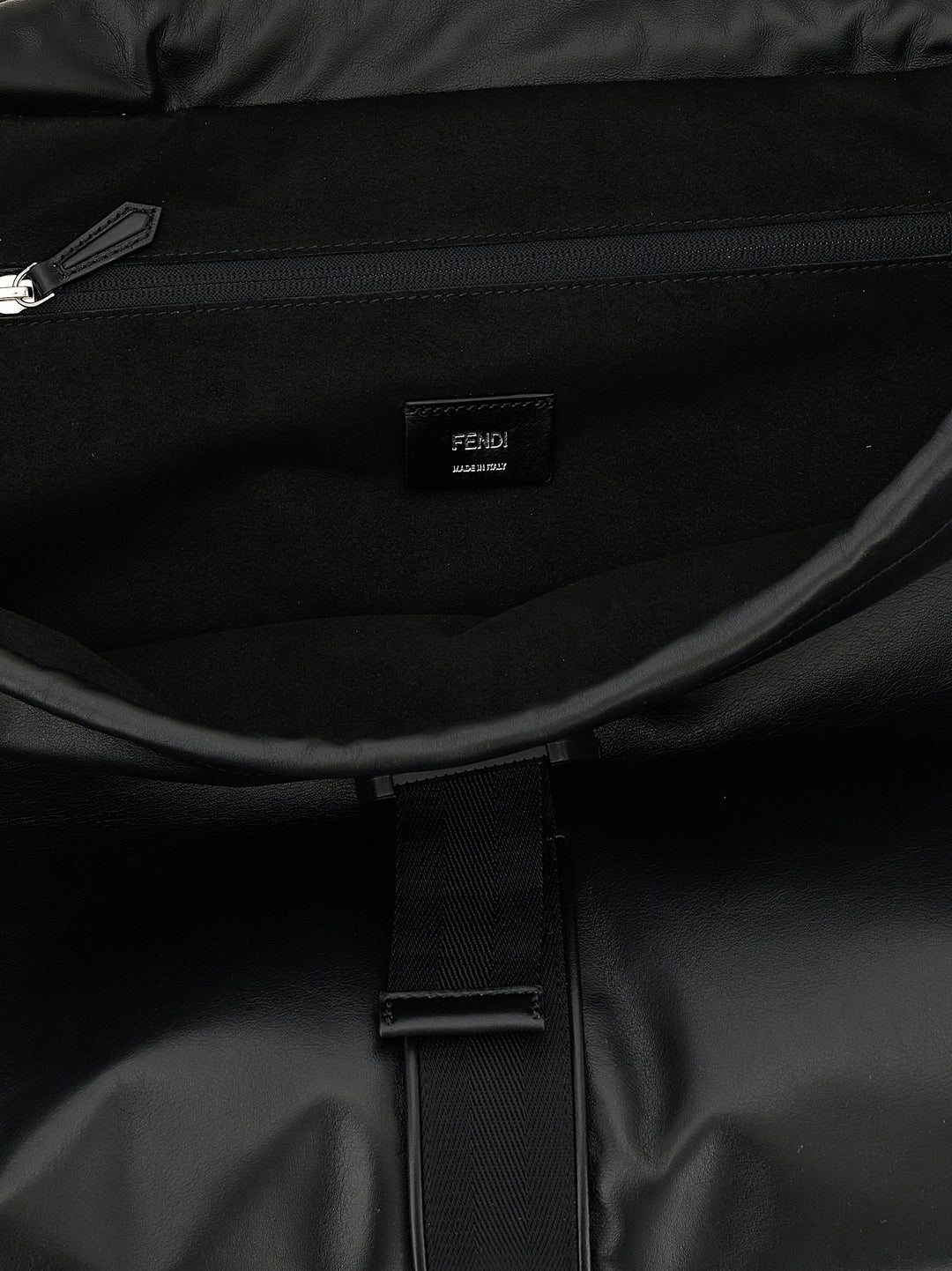 Fendi Fendi Flux Borse a Spalla e Tracolla - Nero | abc251ead19a699f2ad8028e598ccb54e6abb47b