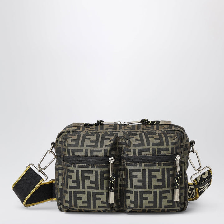 Fendi Apparel & Accessories - Marrone | 382e094efedc184e3bfe26366d2ca0a90351e908