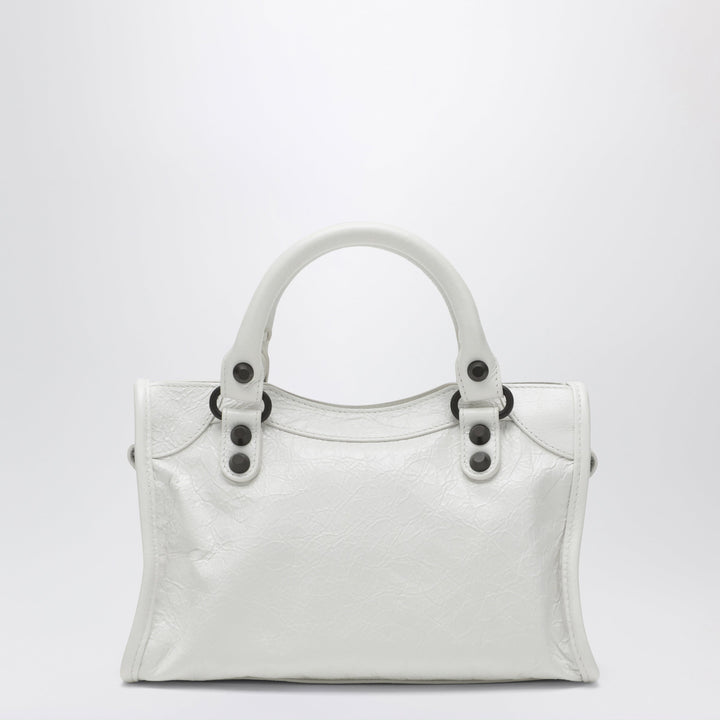 Balenciaga Apparel & Accessories - Bianco | f08464db8048acd2a778d2d9469356942671db62