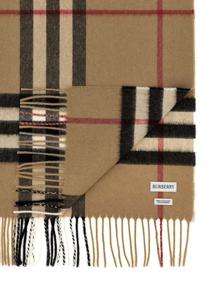 Burberry Check Cashmere Scarf Sciarpe - Beige | 51cb9d3dbf33fce1aafde379131e378df2e689f9