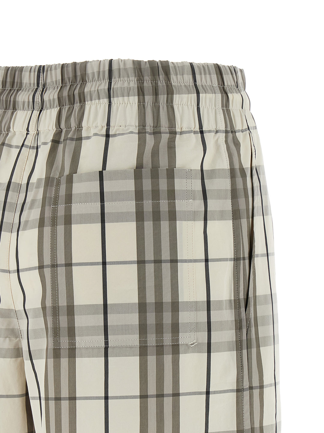 Burberry Check Bermuda Shorts Bermuda e Short - Grigio | 42370875db6a63f5e5e9f21de9fea72277a50c93