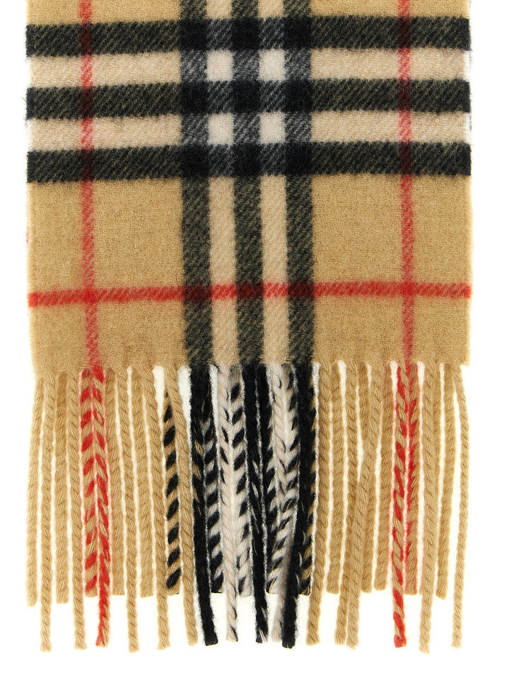 Burberry Cashmere Scarf Sciarpe - Beige | c827bea8db4f2d2354a16b7abe2c6c097e8566cd