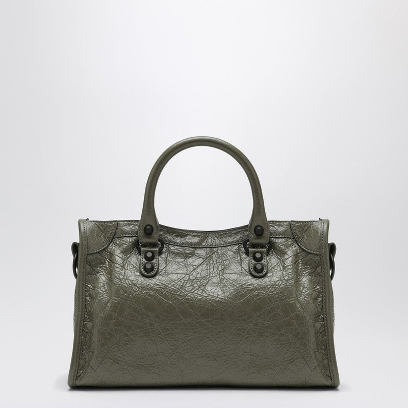 Balenciaga Apparel & Accessories - Verde | 428115173d8a9c3983da65833a969dd36ba9e44e