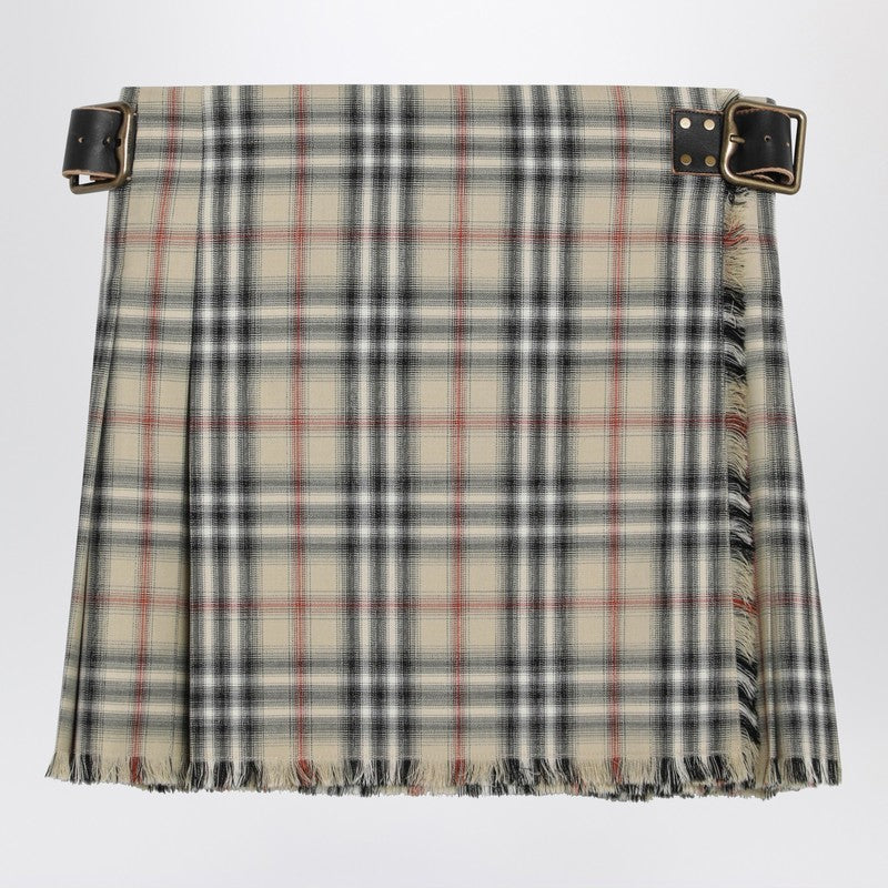 Burberry Apparel & Accessories - Beige | 25d0de3b5d7faf1b47342f86bba53655aa71c765