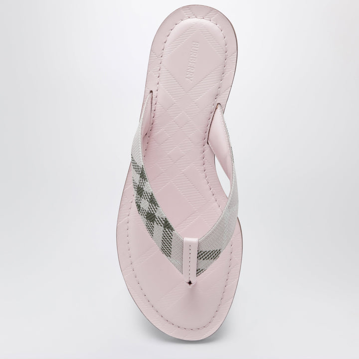 Burberry Scarpe - Rosa | bae990318f476372593b46ce47302dfadcac2da7