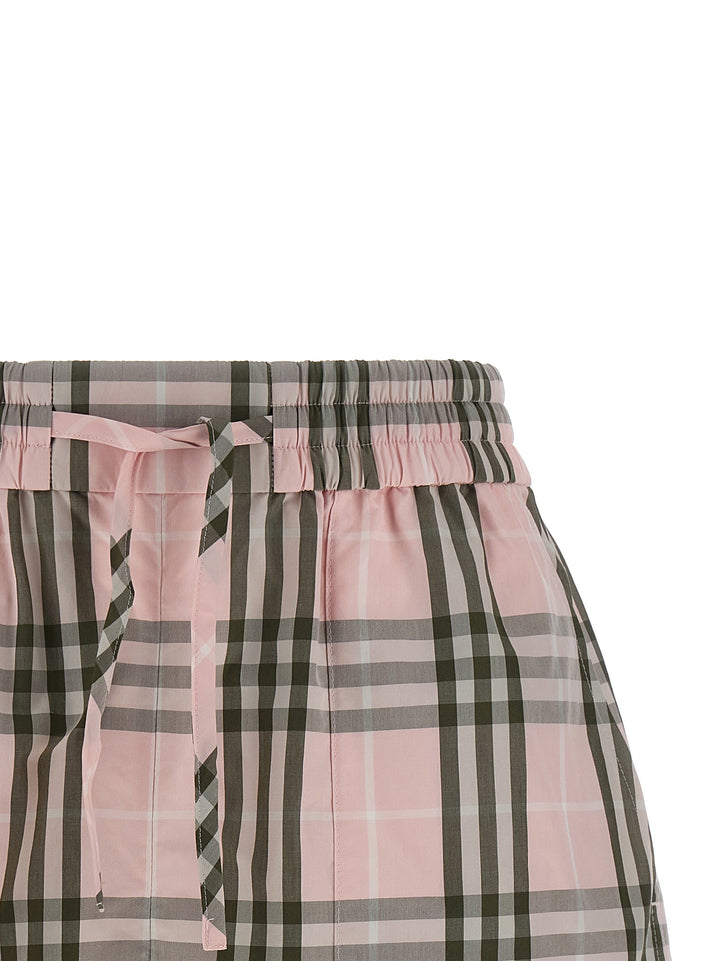 Burberry Evelyn Chk Bermuda e Short - Rosa | dd6791212b4d06d2be8d5592cb13bd89e6570ba0