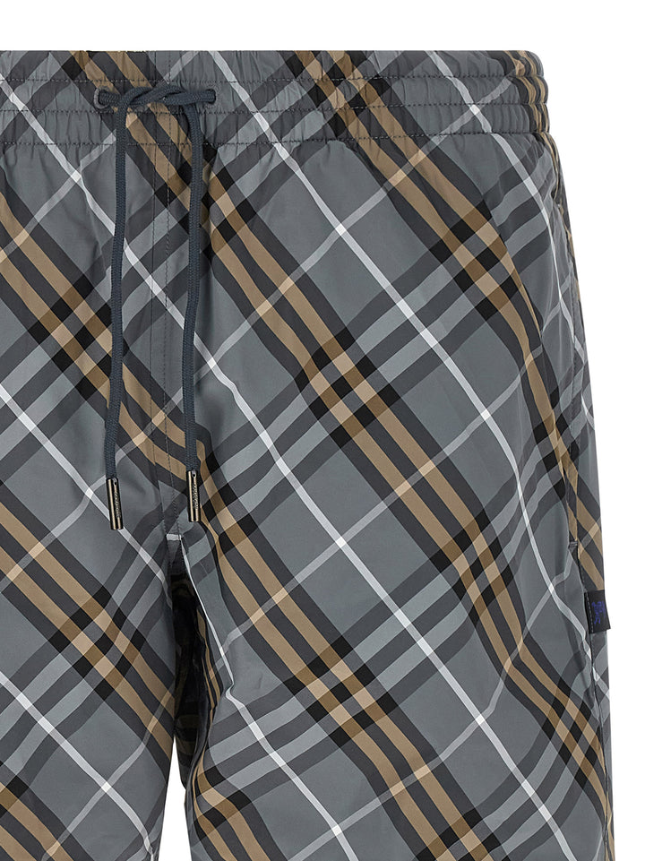 Burberry Swim Check Bermuda e Short - Blu | 764a98a2be5e884338f65c919b6801f4d5eeefd5