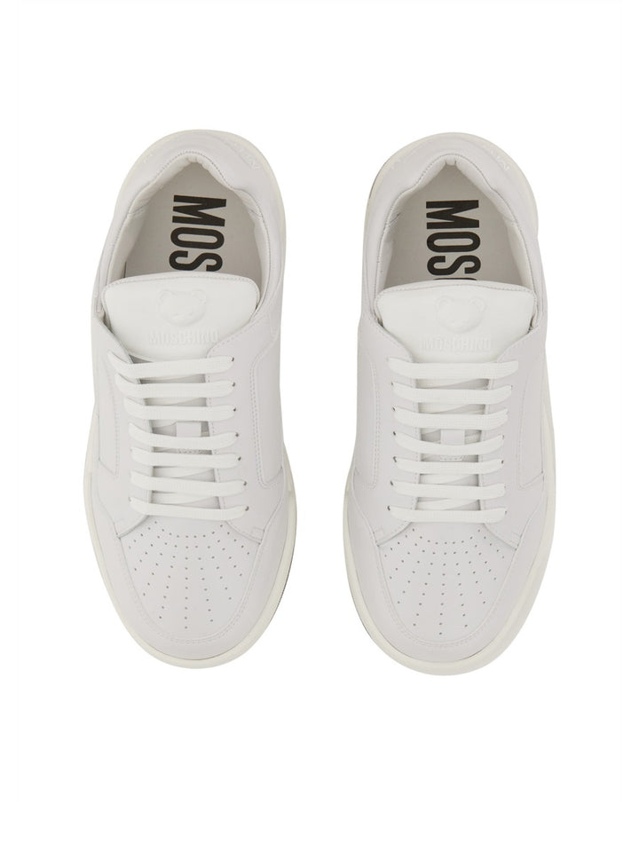 Moschino Sneakers - Bianco | Wanan Luxury