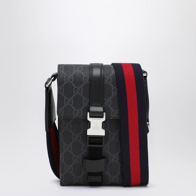Gucci Apparel & Accessories - Nero | 43eb8a39d6a9462a95a1deea4ab3175832289251