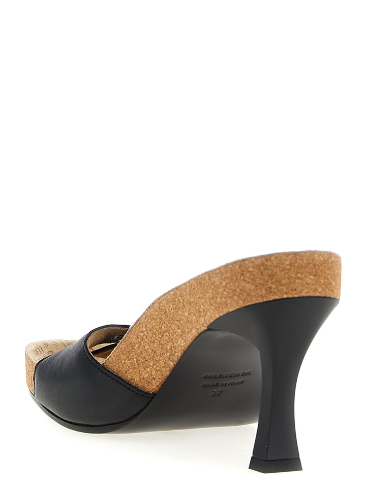 Balenciaga Balenciaga X Scholl Sandali - Nero | cda45f60430147a3e62aa10da67a646be4e0e134