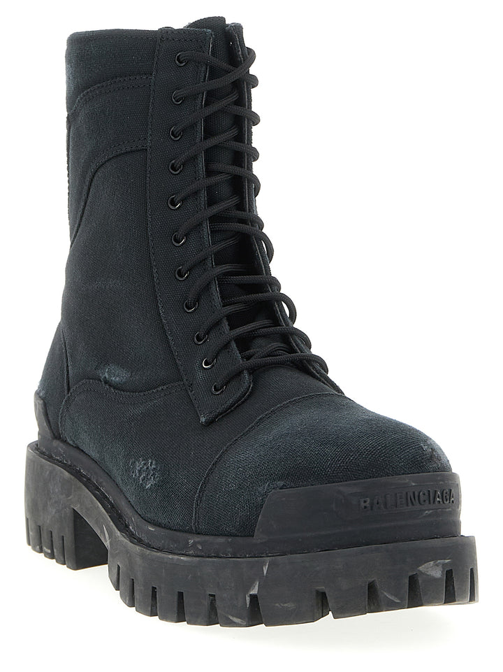 Balenciaga Combat Strike Stivali e Stivaletti - Nero | d5f02d7a3546c54b3c8f2eab50faa61e952075a0