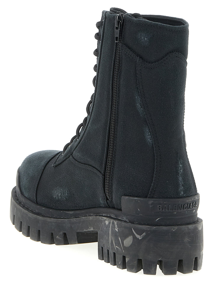 Balenciaga Combat Strike Stivali e Stivaletti - Nero | e9533535c197a635326ad67e11a174509b1dc3a5