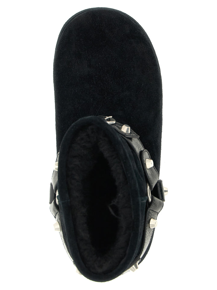 Balenciaga Alaska Soft Stivali e Stivaletti - Nero | bc8209045b78dcdc12af5febc2264bcc2ec4caa5