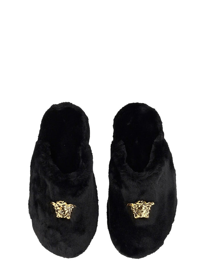 Versace Sandali - Black | a47317efc673d31946ec076fb3b9751e2e683bf8
