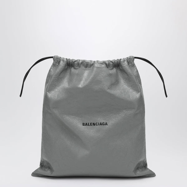 La Pochette Dust Bag Shopper In Arena Lambskin Grey