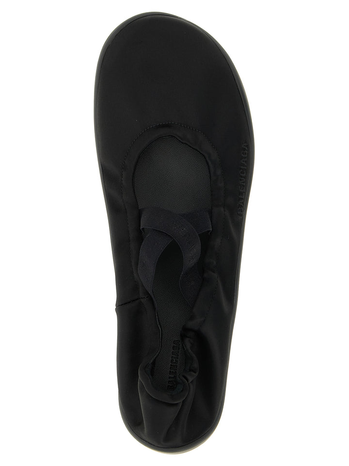 Balenciaga Shibuya Flat shoes - Nero | af84384f21a7c7fdeb3121f88677a0e4247929c3
