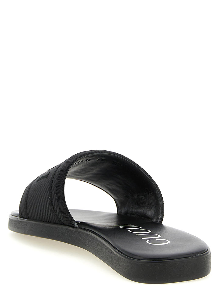 Gucci Jacquard Logo Slides Sandali - Nero | cf07e92b79c250c48750752423f1f9122b7187ee