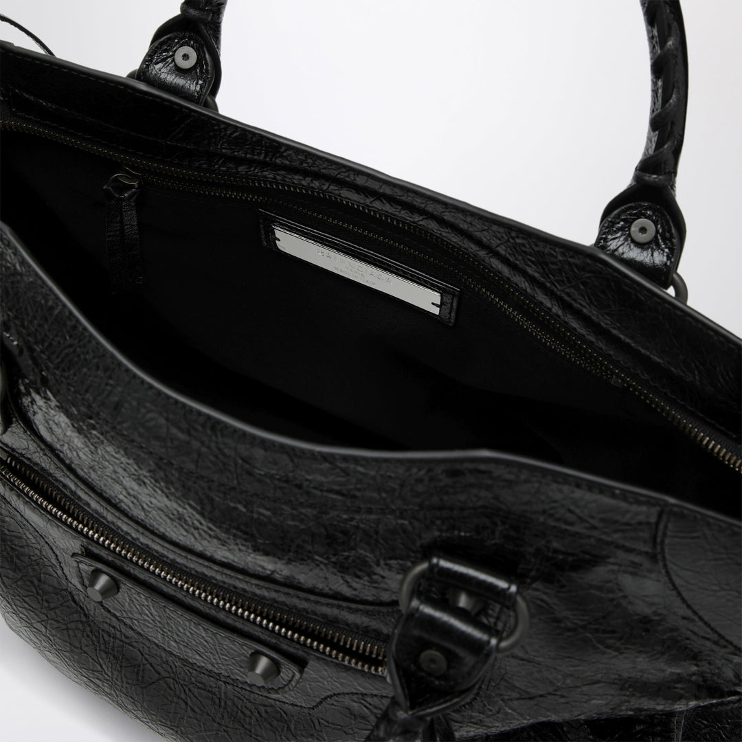 Balenciaga Apparel & Accessories - Nero | f860740cb8e899f0f334f27105dc070d27259c1a