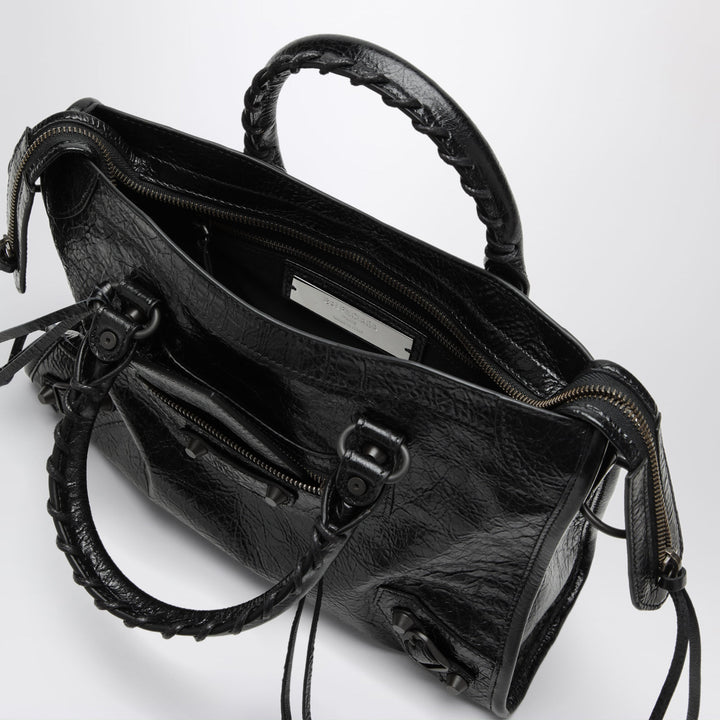 Balenciaga Apparel & Accessories - Nero | a02d664812220e57dce50eb31ee5920cc7ba88c8