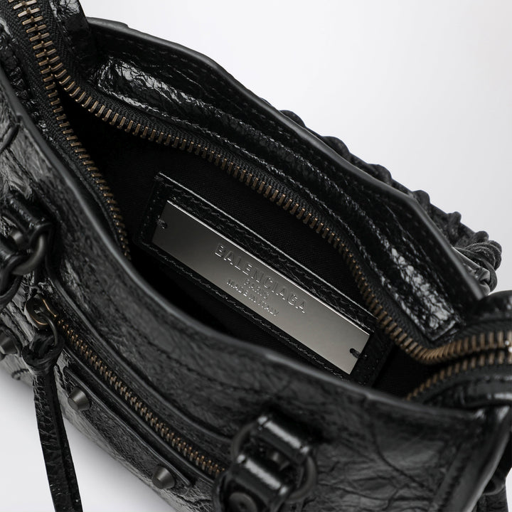 Balenciaga Apparel & Accessories - Nero | faf9f996e8d94524020963ea37be28c608a1e4d0