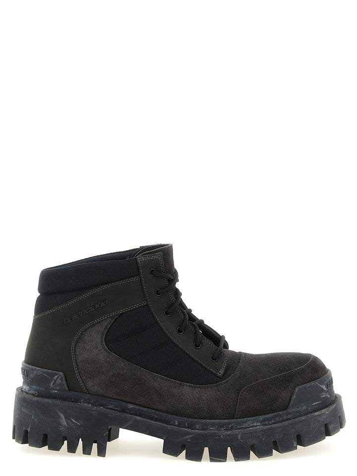 Balenciaga Combat Strike Stivali e Stivaletti - Marrone | 86b9fcea1a93a36d96d4292c858664eae6ad920a