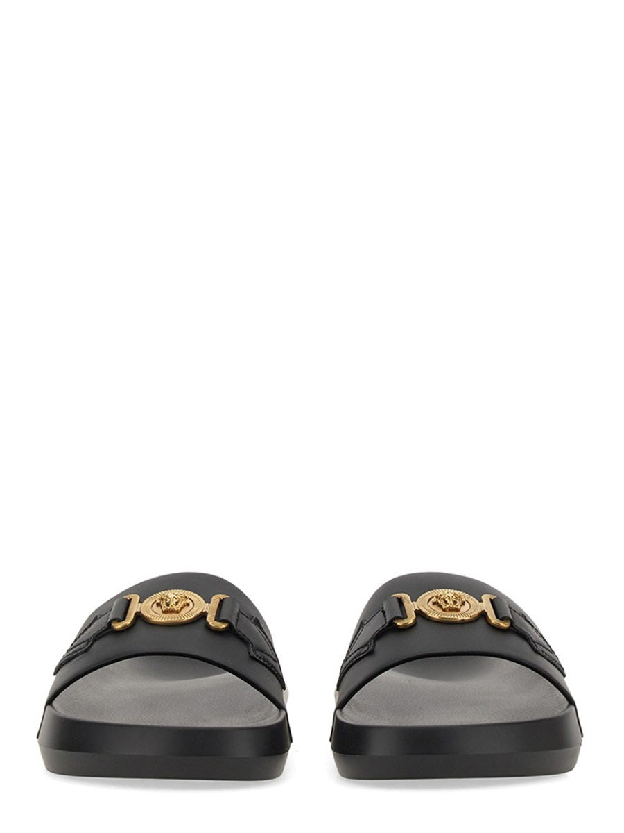 Versace Sandali - Nero | Wanan Luxury