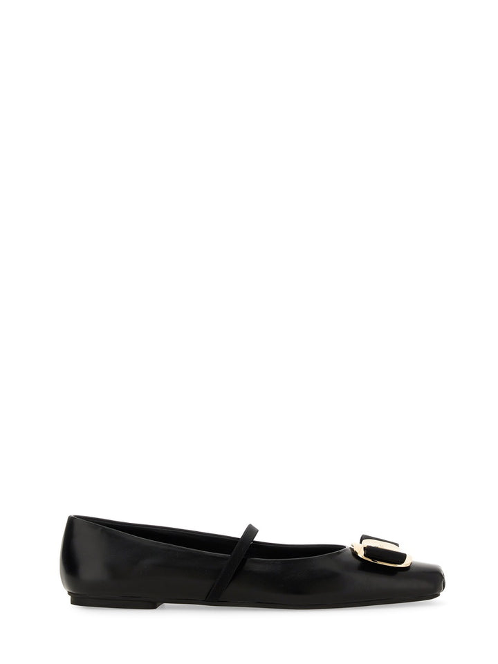 Ferragamo Scarpe Basse - Nero | Wanan Luxury