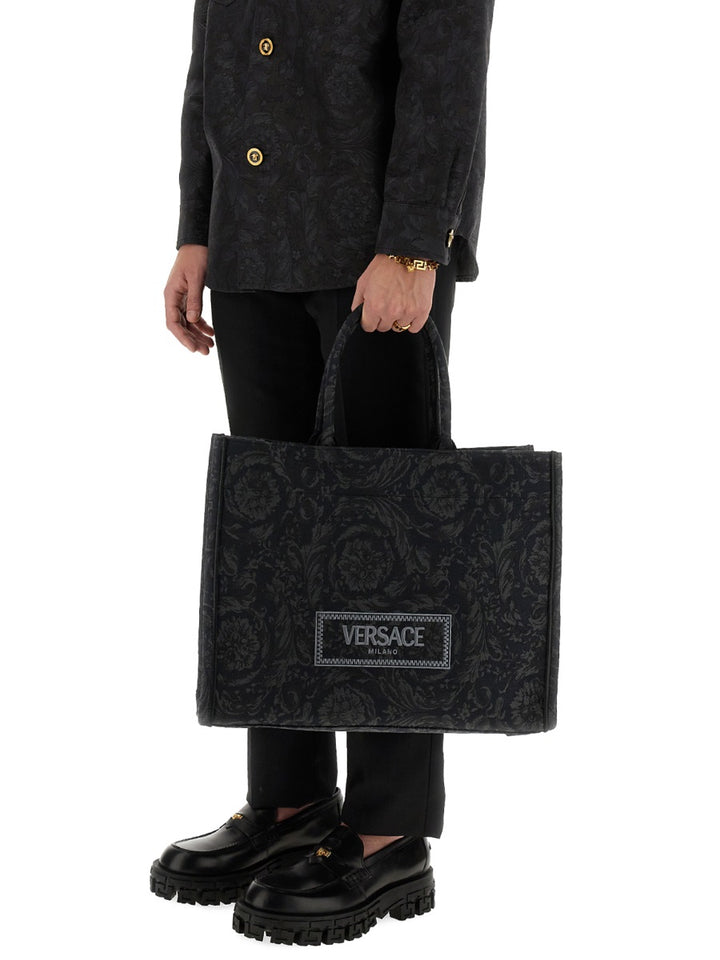 Versace Borse a Mano - Black | 6d9f2158099dbb82ebeeb903211603712479a1ff