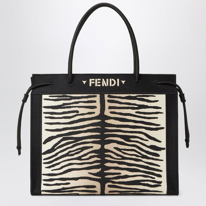 Fendi Apparel & Accessories - Nero | 6bbaaec585d364229e9348adce85f868647f3ca4