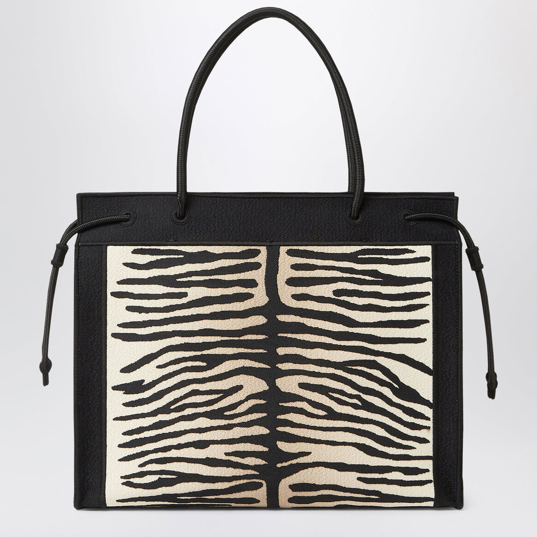 Fendi Apparel & Accessories - Nero | 671e7dbe40c473bff789075d9d8006169a3fc22d