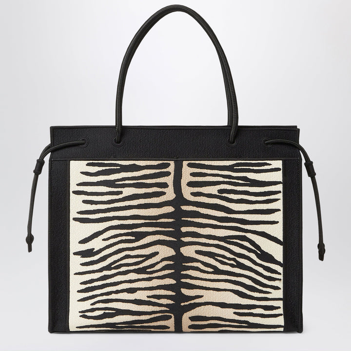 Fendi Apparel & Accessories - Nero | 671e7dbe40c473bff789075d9d8006169a3fc22d
