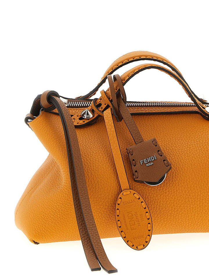 Fendi By The Way Selleria Medium Borse a Mano - Marrone | 5aaf2bc251d657afadad9908499ce0ae7a4885c0